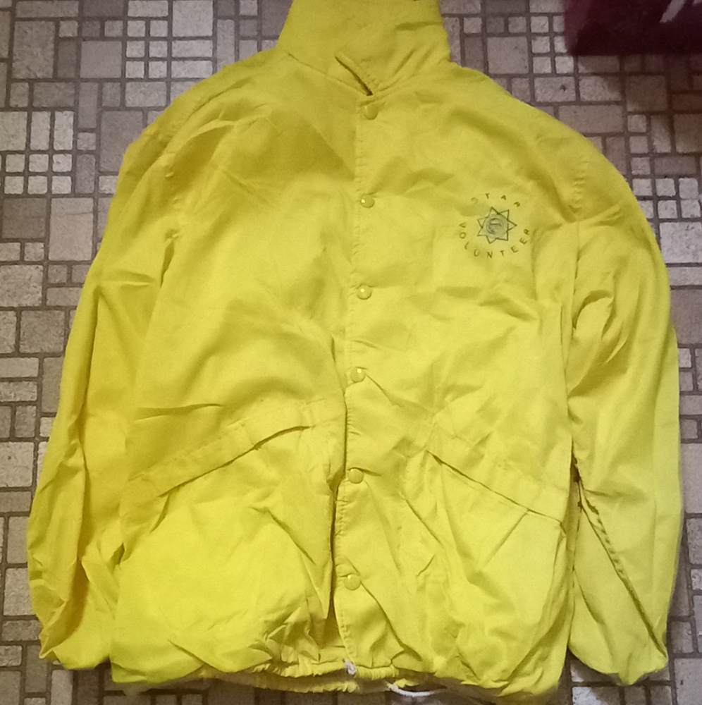 Yellow windbreaker size M